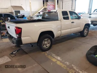 2022 Toyota Tacoma SR with VIN 3TYSX5EN5NT011641, listed as a IAAI auction lot 41690101 with 17,491 mi miles and . Bid and sale history available at DreamBid. Image 4.