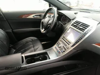 2020 Lincoln MKZ Reserve with VIN 3LN6L5F91LR604094, listed as a IAAI auction lot 41574599 with 72,508 mi miles. Bid and sale history available at carsss.com. Image 5.