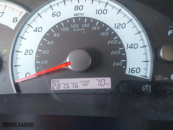 2011 Toyota Camry LE with VIN 4T1BK3EK5BU614516, listed as a IAAI auction lot 41713243 with 287,576 mi miles. Bid and sale history available at carsss.com. Image 7.