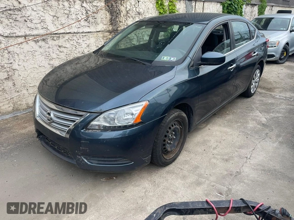 2014 Nissan Sentra SV z VIN 3N1AB7AP4EY248917, wystawiony jako Copart lot #57714135 z przebiegiem 141 110 mil mil oraz Czysty tytuł • Clean title. Historia ofert i sprzedaży dostępna na DreamBid. Obrazek 2.