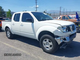 2005 Nissan Frontier LE с VIN 1N6AD07U75C456114, выставлен на аукционе IAAI как лот 42222661 с пробегом 165 651 миль миль и . История ставок и продаж доступна на DreamBid. Изображение 1.