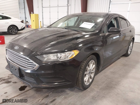 2017 Ford Fusion SE with VIN 3FA6P0HD9HR263313, listed as a IAAI auction lot 41911669 with 183,627 mi miles. Bid and sale history available at carsss.com. Image 17.