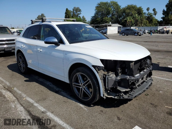 2018 Audi SQ5 Premium Plus with VIN WA1A4AFY6J2232811, listed as a Copart auction lot 66022194 with 56,315 mi miles and Salvage Title. Bid and sale history available at DreamBid. Image 4.