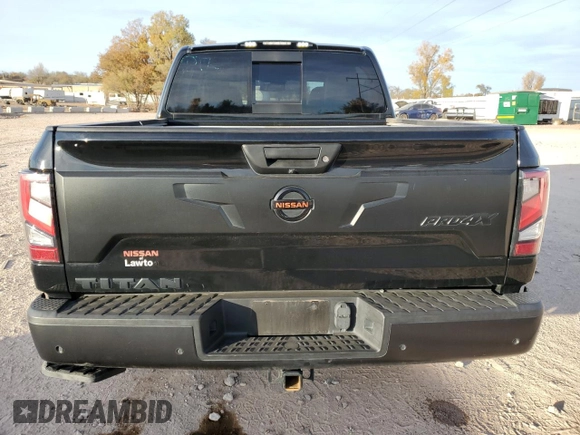 2021 Nissan Titan SV с VIN 1N6AA1ED3MN534845, выставлен на аукционе Copart как лот 81636574 с пробегом 111 680 миль миль и Списание • Salvage title. История ставок и продаж доступна на DreamBid. Изображение 6.