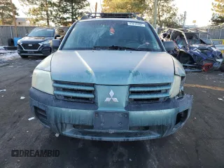 2004 Mitsubishi Endeavor LS with VIN 4A4MN21SX4E045866, listed as a Copart auction lot 83618994 with 219,160 mi miles and Salvage Title. Bid and sale history available at carsss.com. Image 5.