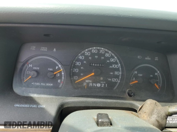 1996 Ford Crown Victoria LX с VIN 2FALP74W1TX192976, выставлен на аукционе Copart как лот 56104895 с пробегом 144 011 миль миль и Списание • Salvage title. История ставок и продаж доступна на DreamBid. Изображение 9.