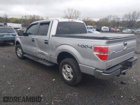 2011 Ford F-150 XL with VIN 1FTFW1EF3BFB86015, listed as a IAAI auction lot 41971442 with 224,360 mi miles. Bid and sale history available at carsss.com. Image 3.