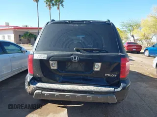 2005 Honda Pilot EX with VIN 5FNYF18455B044034, listed as a IAAI auction lot 42078473 with 265,726 mi miles. Bid and sale history available at carsss.com. Image 15.