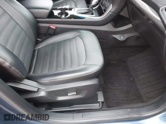 2018 Ford Edge SEL with VIN 2FMPK4J8XJBC35568, listed as a IAAI auction lot 41964368 with 59,024 mi miles. Bid and sale history available at carsss.com. Image 5.