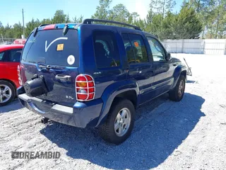2002 Jeep Liberty Limited with VIN 1J4GL58K82W106635, listed as a IAAI auction lot 41842618 with 220,027 mi miles and . Bid and sale history available at carsss.com. Image 4.