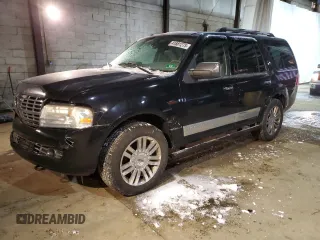 2009 Lincoln Navigator with VIN 5LMFU28569EJ01398, listed as a Copart auction lot 41881275 with 129,920 mi miles and Salvage title. Bid and sale history available at DreamBid. Image 1.