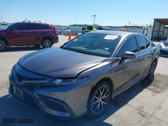 2022 Toyota Camry SE with VIN 4T1G11AK5NU711738, listed as a IAAI auction lot 41850124 with 31,490 mi miles. Bid and sale history available at carsss.com. Image 19.