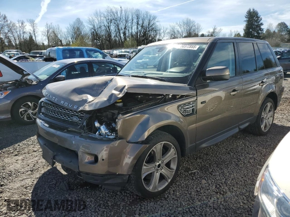 2012 Land Rover Range Rover Sport HSE Lux z VIN SALSK2D47CA725730, wystawiony jako Copart lot #50372855 z przebiegiem 117 175 mil mil oraz Szkody całkowita. Historia ofert i sprzedaży dostępna na DreamBid. Obrazek 1.
