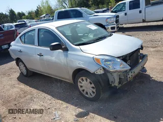 2014 Nissan Versa SV z VIN 3N1CN7AP5EL811373, wystawiony jako IAAI lot #41991792 z przebiegiem 252 552 mil mil oraz . Historia ofert i sprzedaży dostępna na DreamBid. Obrazek 1.