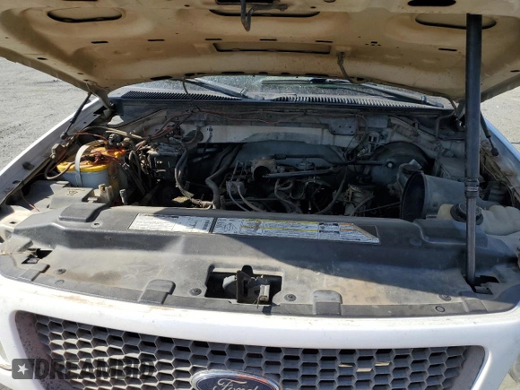 2000 Ford F-150 XL with VIN 1FTRX18L4YNA07118, listed as a Copart auction lot 60167645 with Not provided miles and Clean title. Bid and sale history available at DreamBid. Image 11.