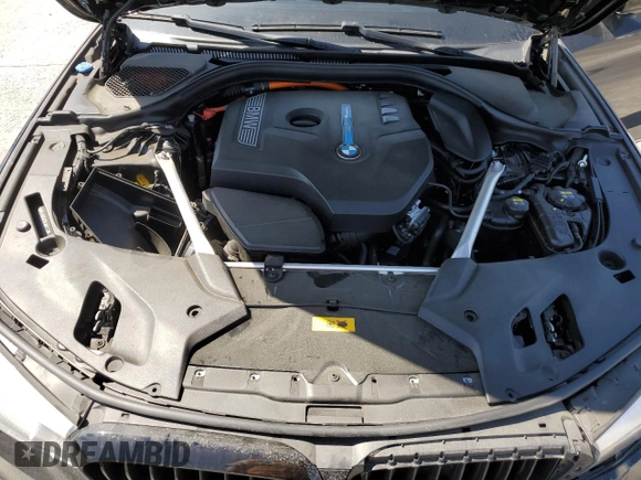 2019 BMW 5 Series 530e с VIN WBAJA9C5XKB388713, выставлен на аукционе Copart как лот 51019565 с пробегом 33 640 миль миль и Списание • Salvage title. История ставок и продаж доступна на DreamBid. Изображение 11.