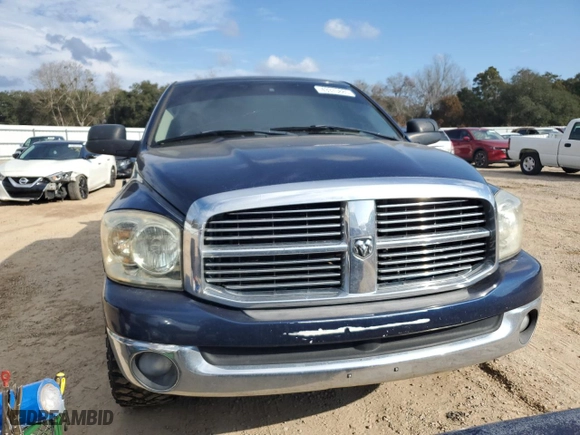 2008 Dodge Ram 1500 SLT with VIN 1D7HA18N28J212304, listed as a Copart auction lot 43375885 with 251,264 mi miles and Salvage Title. Bid and sale history available at carsss.com. Image 5.