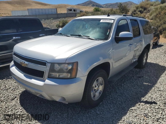 2011 Chevrolet Suburban z VIN 1GNSKHE3XBR206663, wystawiony jako Copart lot #66809484 z przebiegiem 89 455 mil mil oraz Szkoda całkowita • Salvage title. Historia ofert i sprzedaży dostępna na DreamBid. Obrazek 1.