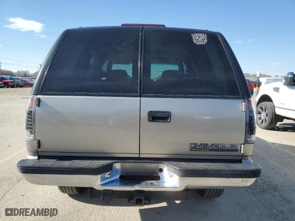 1999 Chevrolet Tahoe Z71 with VIN 1GNEK13R4XJ458295, listed as a Copart auction lot 47435675 with 211,422 mi miles and Salvage Title. Bid and sale history available at carsss.com. Image 6.