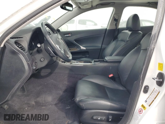 2011 Lexus IS 350 с VIN JTHCE5C20B5000920, выставлен на аукционе Copart как лот 44690695 с пробегом 130 347 миль миль и Списание • Salvage title. История ставок и продаж доступна на DreamBid. Изображение 7.