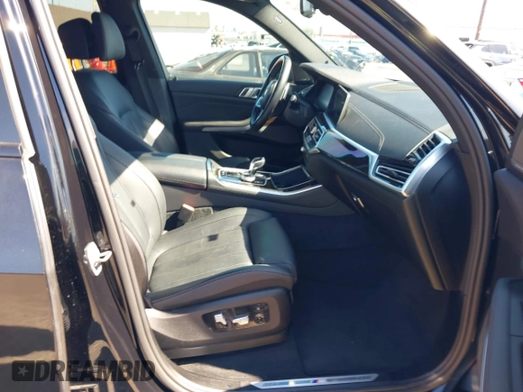2021 BMW X5 xDrive40i with VIN 5UXCR6C02M9F86589, listed as a IAAI auction lot 42323169 with 44,291 mi miles and . Bid and sale history available at DreamBid. Image 5.