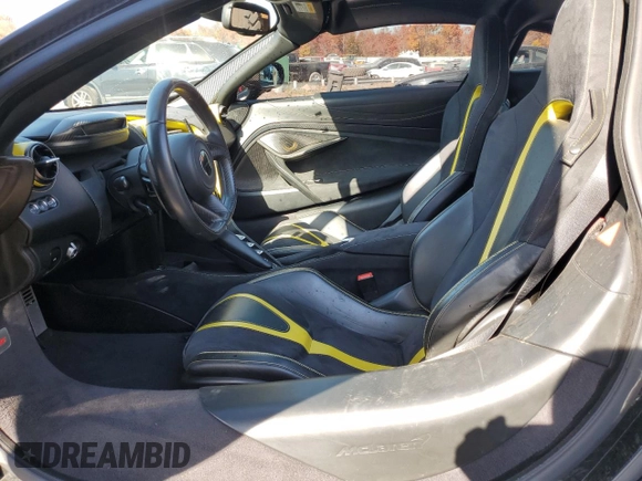 2018 McLaren 720S z VIN SBM14DCA9JW001142, wystawiony jako Copart lot #76969554 z przebiegiem Nie podano mil oraz Szkody całkowita. Historia ofert i sprzedaży dostępna na DreamBid. Obrazek 7.