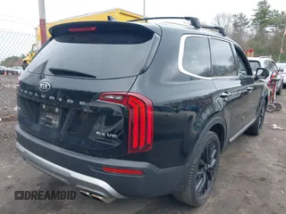 2020 Kia Telluride SX with VIN 5XYP5DHC5LG079332, listed as a IAAI auction lot 42080415 with 60,695 mi miles and . Bid and sale history available at carsss.com. Image 4.