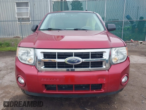 2008 Ford Escape XLT with VIN 1FMCU93138KD90369, listed as a IAAI auction lot 42430073 with Not provided miles and . Bid and sale history available at DreamBid. Image 12.