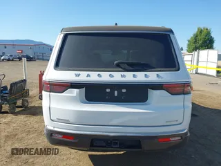 2022 Jeep Wagoneer Series III with VIN 1C4SJVDT1NS114768, listed as a IAAI auction lot 42532627 with 47,071 mi miles and . Bid and sale history available at DreamBid. Image 17.