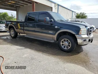 2005 Ford F-250 XL with VIN 1FTSW20P55EB47165, listed as a Copart auction lot 73633324 with Not Provided miles and Non Repairable. Bid and sale history available at DreamBid. Image 4.