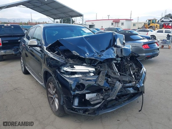 2016 BMW X6 xDrive35i with VIN 5UXKU2C50G0N83968, listed as a IAAI auction lot 41958971 with 70,738 mi miles. Bid and sale history available at carsss.com. Image 1.