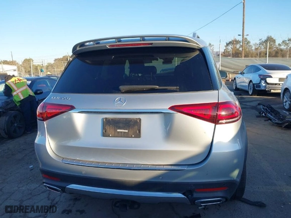 2022 Mercedes-Benz GLE with VIN 4JGFB4JB1NA763850, listed as a IAAI auction lot 41318461 with 26,330 mi miles. Bid and sale history available at carsss.com. Image 16.