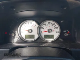 2005 Ford Escape Limited с VIN 1FMYU94125KA49934, выставлен на аукционе IAAI как лот 41735243 с пробегом 118 041 миль миль и . История ставок и продаж доступна на DreamBid. Изображение 7.