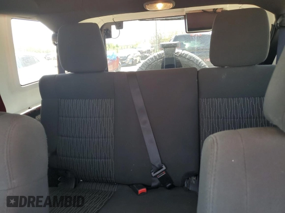 2012 Jeep Wrangler Unlimited Sport z VIN 1C4BJWDG7CL214633, wystawiony jako Copart lot #54547655 z przebiegiem 80 720 mil mil oraz Szkoda całkowita • Salvage title. Historia ofert i sprzedaży dostępna na DreamBid. Obrazek 10.