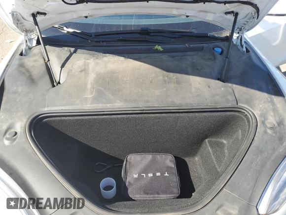 2019 Tesla Model S 100D with VIN 5YJSA1E41KF330631, listed as a Copart auction lot 55360295 with 52,245 mi miles and Salvage title. Bid and sale history available at DreamBid. Image 11.
