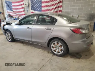2013 Mazda 3 i SV z VIN JM1BL1TF6D1723762, wystawiony jako Copart lot #59711775 z przebiegiem Nie podano mil oraz Szkoda całkowita • Salvage title. Historia ofert i sprzedaży dostępna na DreamBid. Obrazek 2.
