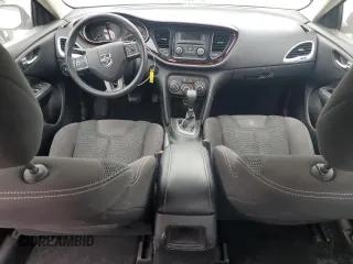 2015 Dodge Dart SXT z VIN 1C3CDFBB4FD118920, wystawiony jako Copart lot #57517425 z przebiegiem 86 187 mil mil oraz Szkoda całkowita • Salvage title. Historia ofert i sprzedaży dostępna na DreamBid. Obrazek 8.