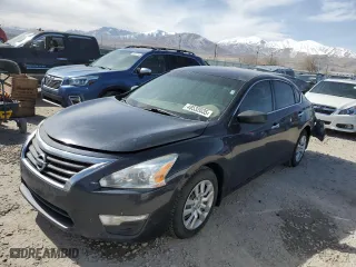 2013 Nissan Altima 2.5 S with VIN 1N4AL3AP4DN574138, listed as a Copart auction lot 48532035 with 154,218 mi miles and Salvage Title. Bid and sale history available at carsss.com. Image 1.