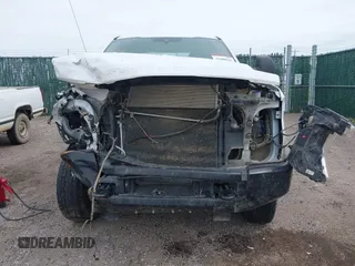 2020 Ford F-250 XL с VIN 1FT7X2B66LED41286, выставлен на аукционе IAAI как лот 42108623 с пробегом Не указан миль и . История ставок и продаж доступна на DreamBid. Изображение 13.