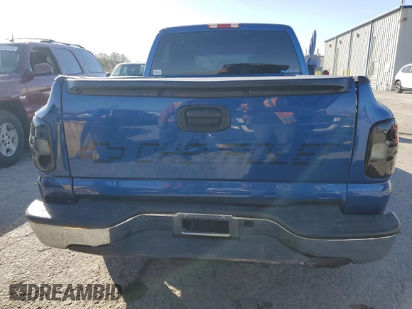 2004 Chevrolet Silverado 1500 LS with VIN 1GCEC14T04Z195171, listed as a Copart auction lot 43559235 with 142,316 mi miles and Salvage Title. Bid and sale history available at carsss.com. Image 6.