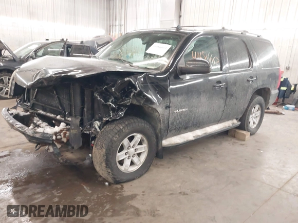 2012 GMC Yukon SLT with VIN 1GKS2CE02CR159894, listed as a IAAI auction lot 41686663 with 189,965 mi miles. Bid and sale history available at carsss.com. Image 19.