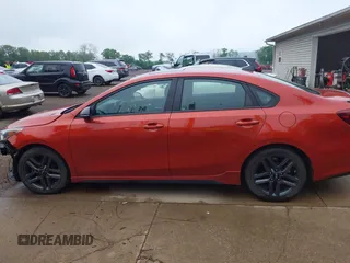2020 Kia Forte GT-Line z VIN 3KPF34AD3LE260009, wystawiony jako IAAI lot #42308512 z przebiegiem 90 916 mil mil oraz . Historia ofert i sprzedaży dostępna na DreamBid. Obrazek 15.
