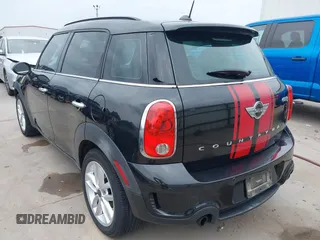 2014 MINI Countryman S z VIN WMWZC3C58EWT01074, wystawiony jako IAAI lot #42238095 z przebiegiem 83 252 mil mil oraz . Historia ofert i sprzedaży dostępna na DreamBid. Obrazek 3.