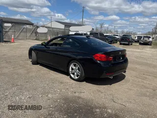 2015 BMW 4 Series 435i xDrive с VIN WBA3R5C54FK371826, выставлен на аукционе Copart как лот 53507455 с пробегом 49 780 миль миль и Списание • Salvage title. История ставок и продаж доступна на DreamBid. Изображение 3.