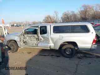 2007 Toyota Tacoma with VIN 5TETX22N87Z432956, listed as a IAAI auction lot 41361225 with 147,579 mi miles and . Bid and sale history available at DreamBid. Image 14.