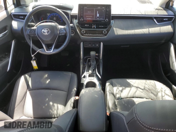2022 Toyota Corolla Cross XLE z VIN 7MUDAABGXNV042300, wystawiony jako Copart lot #55034815 z przebiegiem 10 457 mil mil oraz Szkoda całkowita • Salvage title. Historia ofert i sprzedaży dostępna na DreamBid. Obrazek 8.