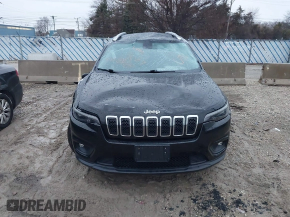 2019 Jeep Cherokee Latitude with VIN 1C4PJMCB8KD367868, listed as a IAAI auction lot 41465306 with 84,250 mi miles. Bid and sale history available at carsss.com. Image 12.