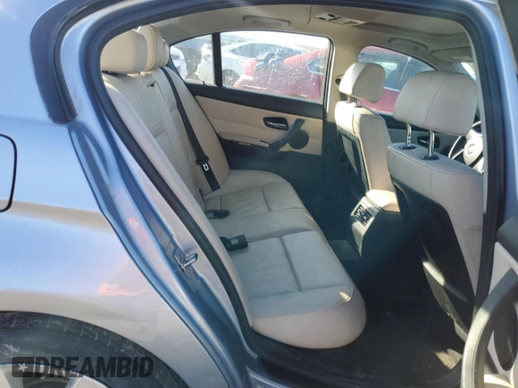 2011 BMW 3 Series 335i xDrive with VIN WBAPL5C50BA918240, listed as a Copart auction lot 40358344 with 135,802 mi miles and Non repairable. Bid and sale history available at DreamBid. Image 10.