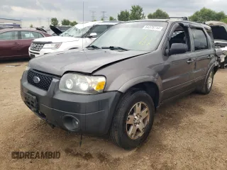 2004 Ford Escape Limited with VIN 1FMCU94144KA37129, listed as a Copart auction lot 64375714 with 181,393 mi miles and Salvage Title. Bid and sale history available at carsss.com. Image 1.