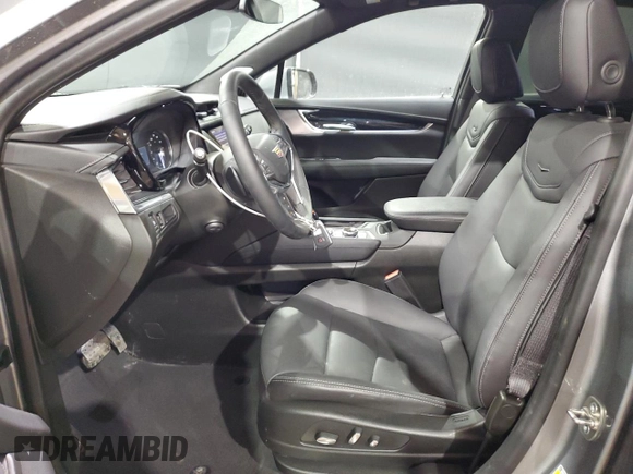 2025 Cadillac XT5 FWD Premium Luxury with VIN 1GYKNCRS9SZ120579, listed as a Copart auction lot 47656605 with 6,136 mi miles and Clean Title. Bid and sale history available at DreamBid. Image 7.